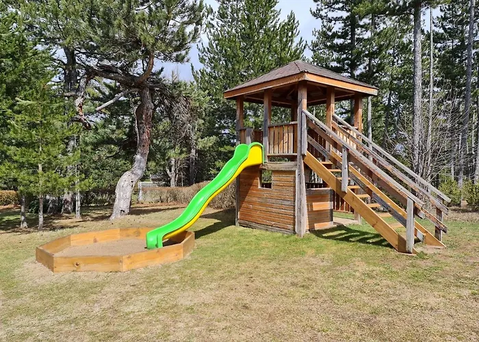 Lägenhet Pirin Golf With Private Garden Bansko