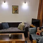 Pirin Golf With Private Garden Διαμέρισμα *