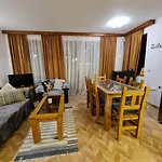 Διαμέρισμα Pirin Golf With Private Garden Μπάνσκο