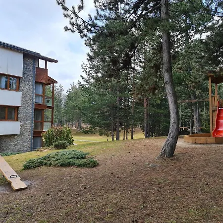 Pirin Golf With Private Garden Apartment