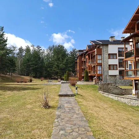 아파트 Pirin Golf With Private Garden 반스코