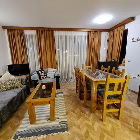 Apartment Pirin Golf With Private Garden Bansko