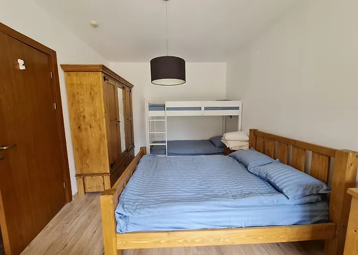 Pirin Golf With Private Garden Apartman