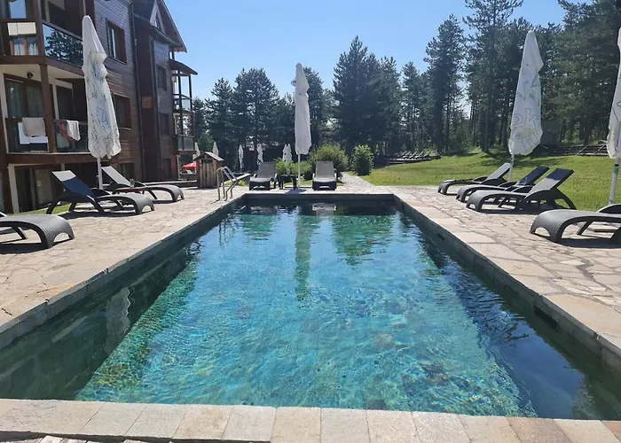 Pirin Golf With Private Garden Apartman